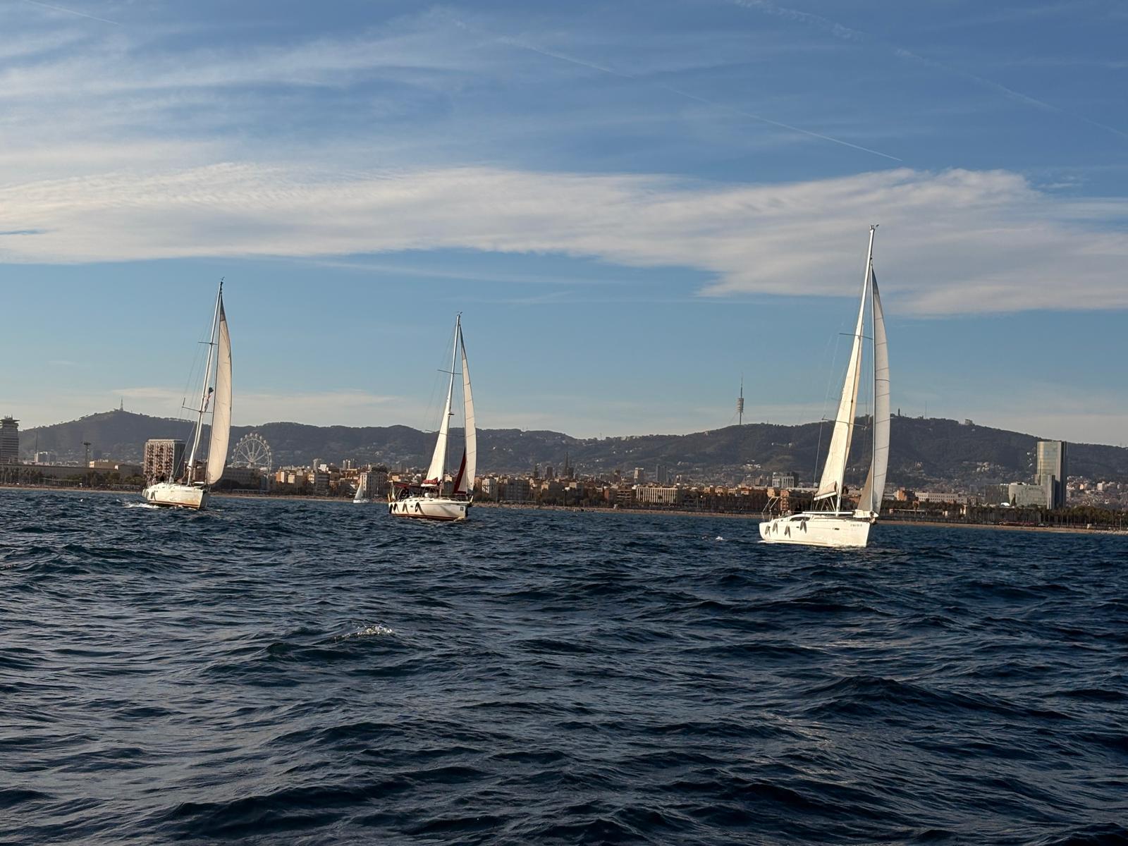 Regata Team Building Barcelona | Boat Experience