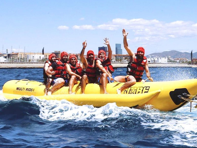 Teambuilding en barco Barcelona | Boat Experience | Experiencias en barco