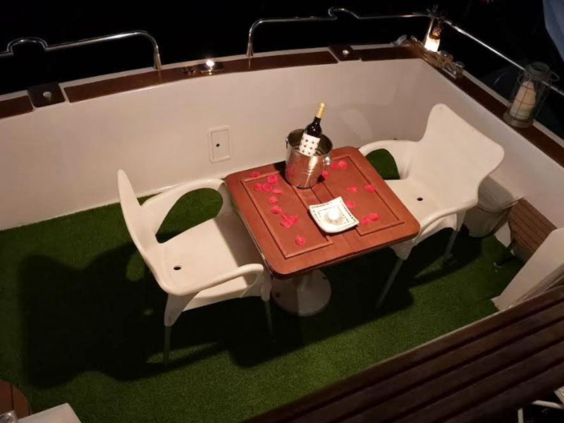 Cena romántica | Boat Experience | Experiencias en barco